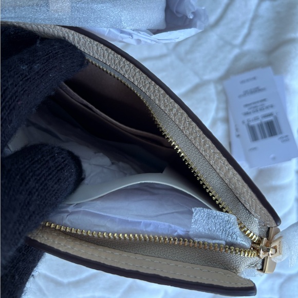 Coach Slim Crossbody Bag In Signature Leather - Picture 15 of 16